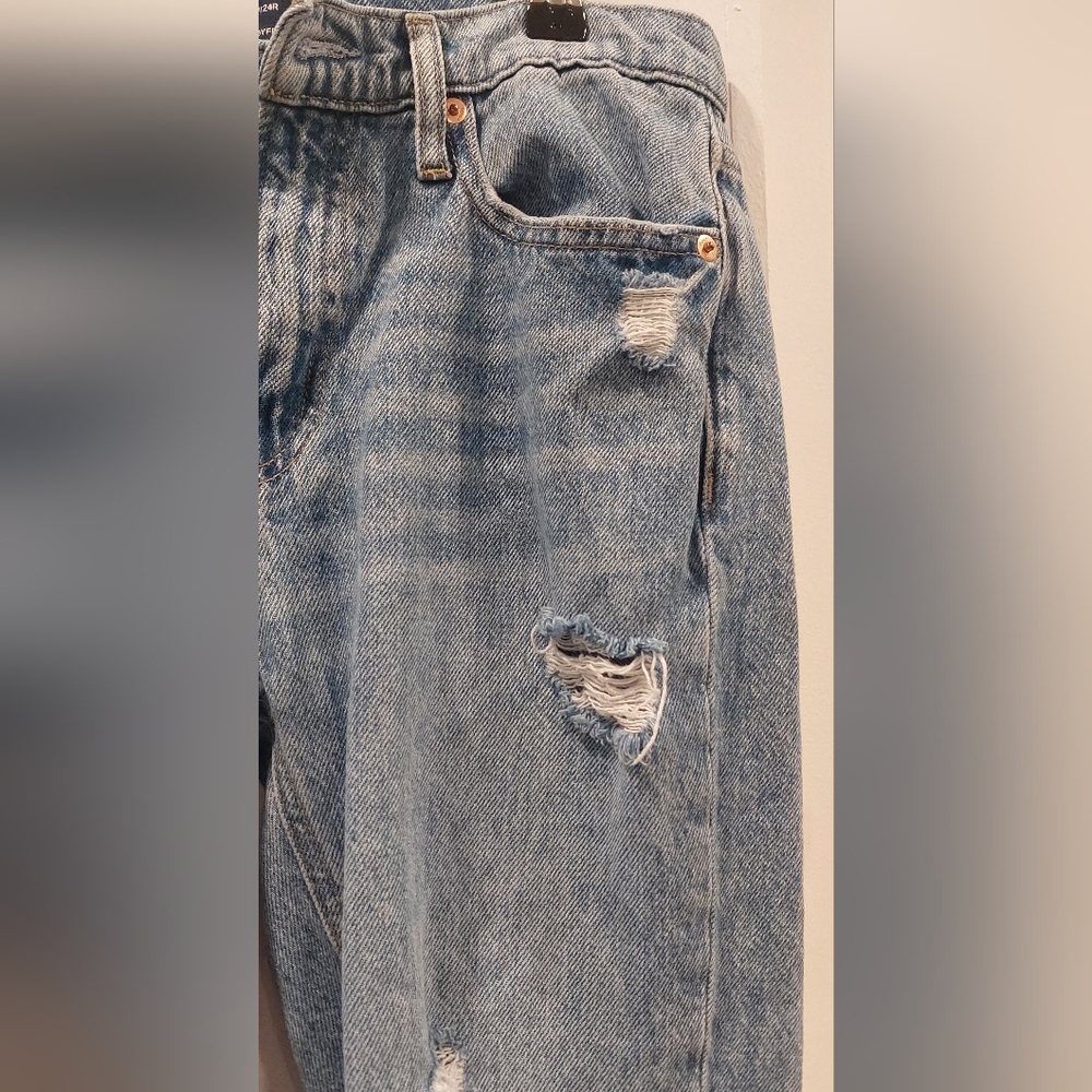 GAP Distressed Light Blue Straight Leg Jeans - Picture 4 of 6